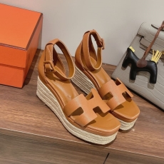 Hermes Sandals